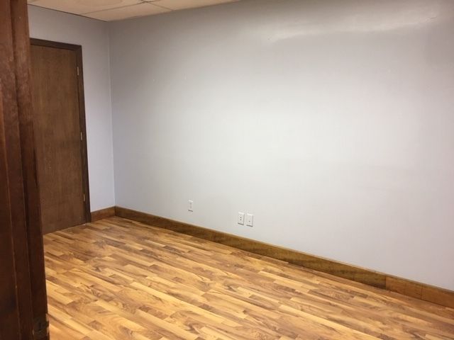 102 E Schoolhouse Rd, Yorkville, IL 60560